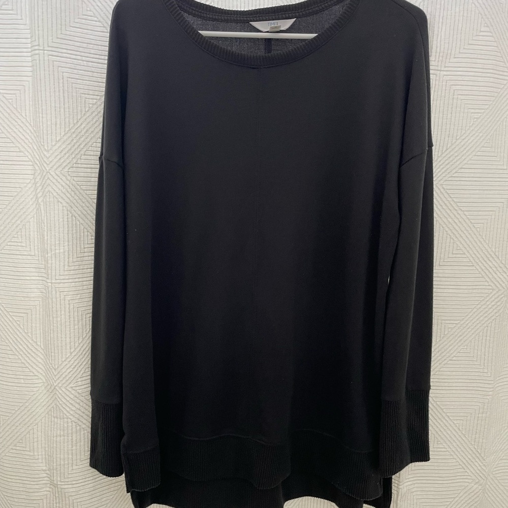 Chic Black Knit Top